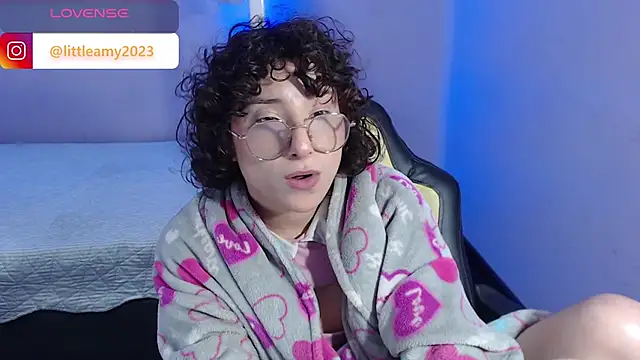 little  amy  online show from 01-30-25, 01:11