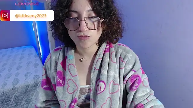 little  amy  online show from 02-19-25, 05:27