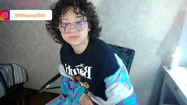 little  amy  online show from 03-10-25, 10:04