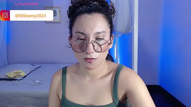 little  amy  online show from 03-19-25, 12:26