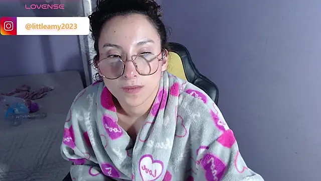 little  amy  online show from 03-20-25, 04:51