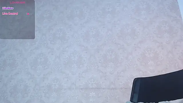 little  amy  online show from 11-12-25, 07:35