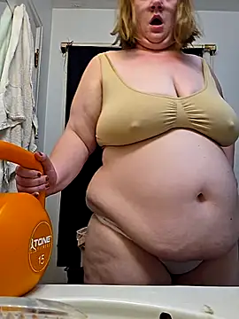 Snapshot of virgieblanca chatting on 10-23-25, 03:17 virgieblanca online show from 10-23-25, 03:17