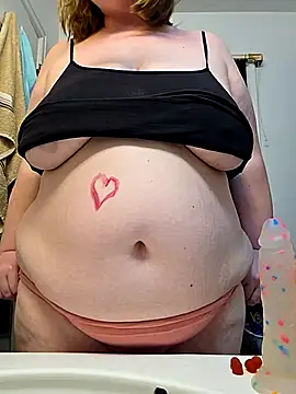 Snapshot of virgieblanca chatting on 12-05-25, 03:48 virgieblanca online show from 12-05-25, 03:48