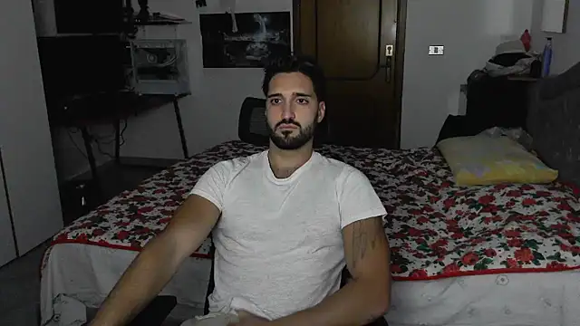 Alexox02 online show from 10-13-25, 05:57