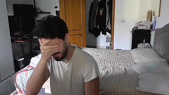 Alexox02 online show from 11-17-25, 12:33