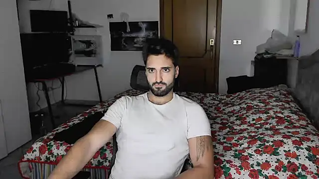 Alexox02 online show from 11-24-25, 06:51