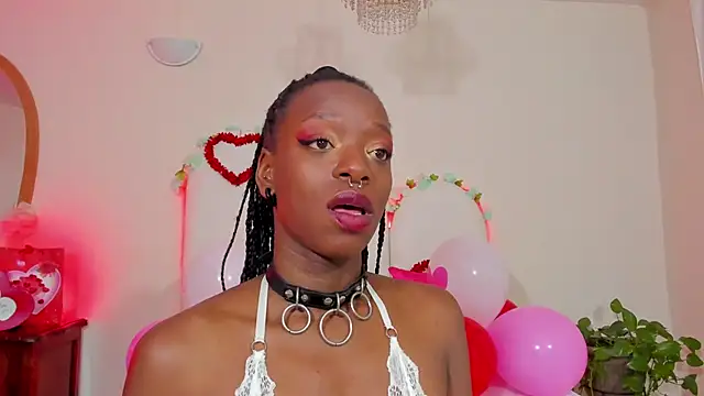 Coco Kiss online show from 02-11-25, 01:10