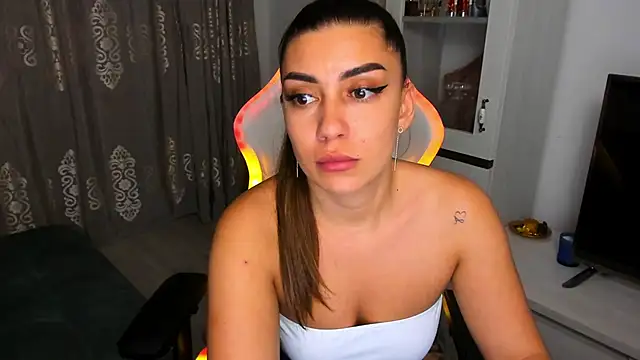 EveEvian online show from 01-24-25, 06:25