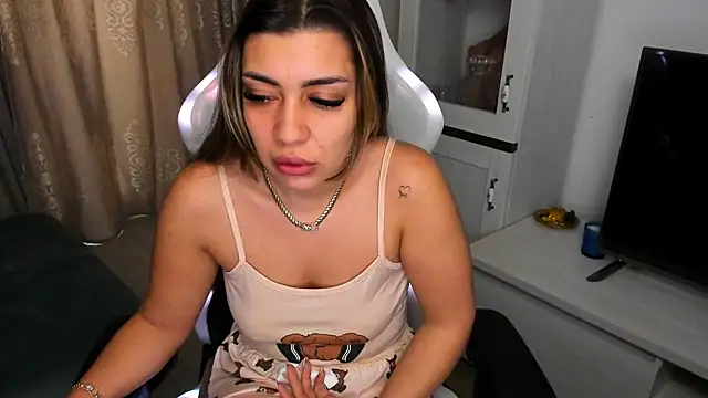 EveEvian online show from 01-31-25, 10:52