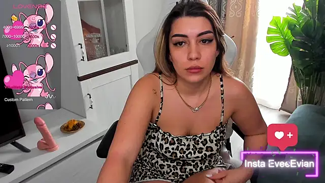 EveEvian online show from 03-12-25, 02:23