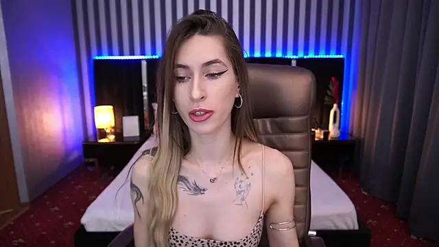 Snapshot of Sexy_Lava chatting on 03-14-25, 07:15 Sexy Lava online show from 03-14-25, 07:15