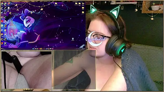 CryptidIndrid online show from 02-11-25, 03:40