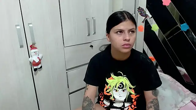 Snapshot of katery_wok11 chatting on 11-19-25, 06:08 katery wok11 online show from 11-19-25, 06:08