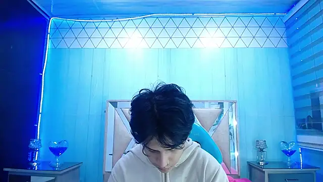 alex 477 online show from 10-31-25, 11:33