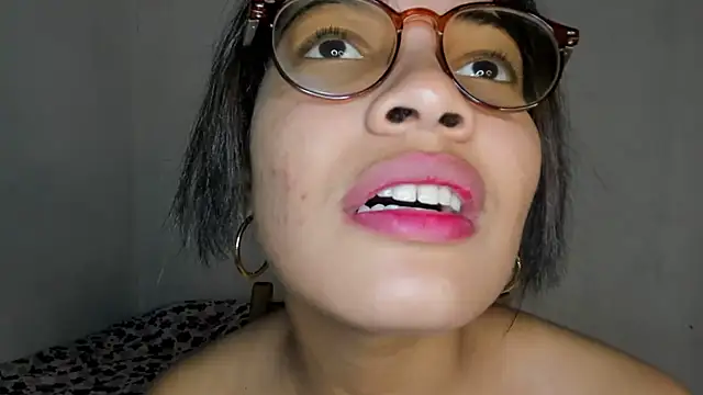 Snapshot of Jade_Dorthini chatting on 02-09-25, 11:25 Jade Dorthini online show from 02-09-25, 11:25