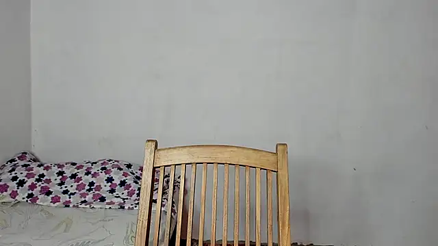 Snapshot of Jade_Dorthini chatting on 03-15-25, 06:54 Jade Dorthini online show from 03-15-25, 06:54
