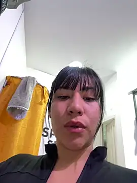 Snapshot of kim_monti chatting on 02-02-26, 09:02 kim monti online show from 02-02-26, 09:02