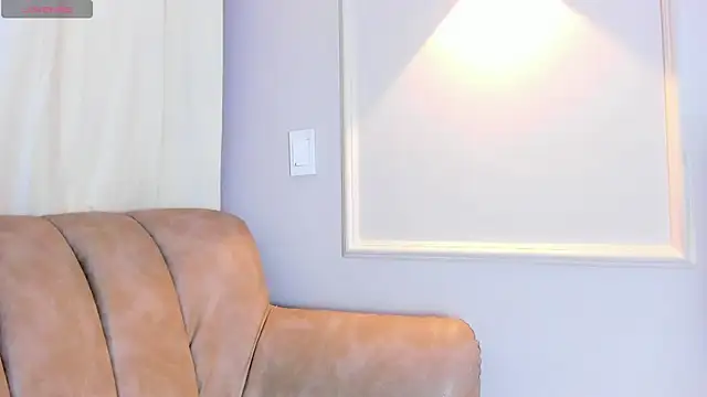 Lia walton online show from 12-16-24, 12:06