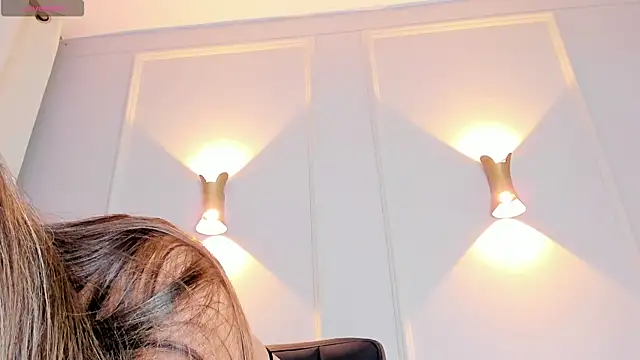 Lia walton online show from 12-17-24, 03:06