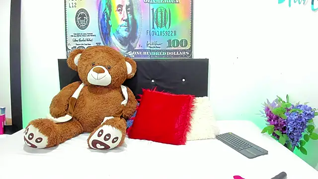 ZahiraEvans  online show from 10-03-25, 06:38
