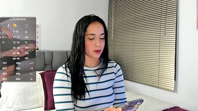 Gigi-bom online show from 11-22-25, 12:09