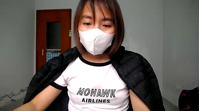 Snapshot of Michiko1 chatting on 01-31-25, 07:18 Michiko1 online show from 01-31-25, 07:18