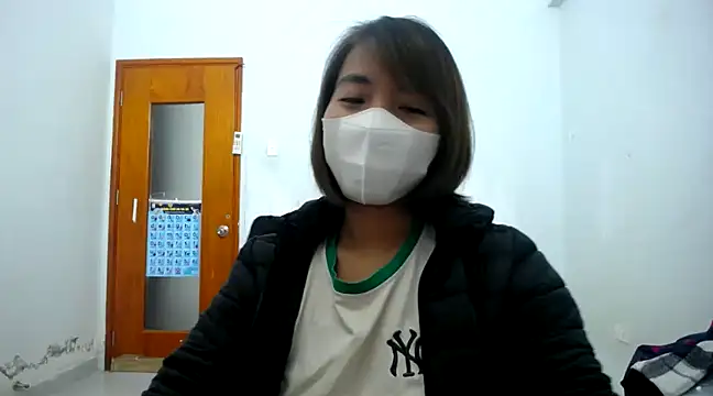 Snapshot of Michiko1 chatting on 02-01-25, 12:58 Michiko1 online show from 02-01-25, 12:58