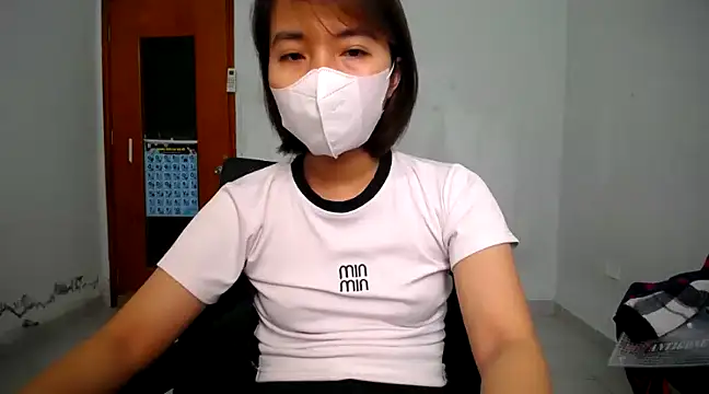 Snapshot of Michiko1 chatting on 02-02-25, 07:30 Michiko1 online show from 02-02-25, 07:30