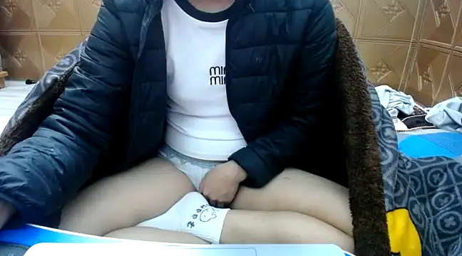 Snapshot of Michiko1 chatting on 02-10-25, 03:46 Michiko1 online show from 02-10-25, 03:46