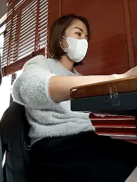 Snapshot of Michiko1 chatting on 02-11-25, 06:40 Michiko1 online show from 02-11-25, 06:40