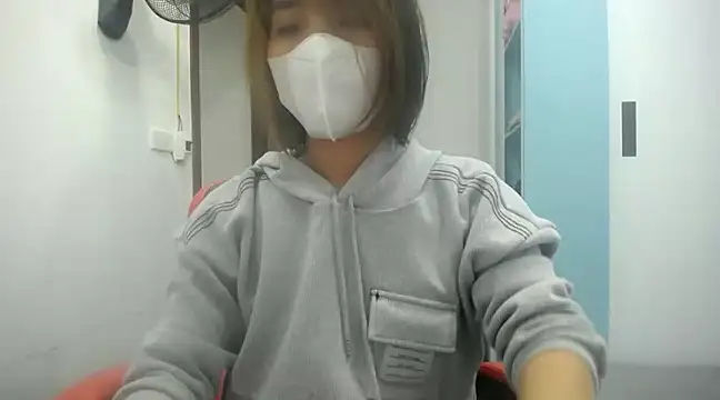 Snapshot of Michiko1 chatting on 02-12-25, 01:59 Michiko1 online show from 02-12-25, 01:59