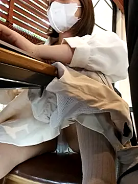 Snapshot of Michiko1 chatting on 02-16-25, 09:04 Michiko1 online show from 02-16-25, 09:04