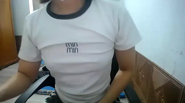 Snapshot of Michiko1 chatting on 03-05-25, 02:46 Michiko1 online show from 03-05-25, 02:46