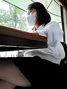 Snapshot of Michiko1 chatting on 03-23-25, 07:42 Michiko1 online show from 03-23-25, 07:42