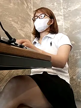 Snapshot of Michiko1 chatting on 09-18-25, 02:57 Michiko1 online show from 09-18-25, 02:57