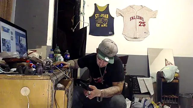 Snapshot of sledge901 chatting on 02-07-26, 10:08 sledge901 online show from 02-07-26, 10:08