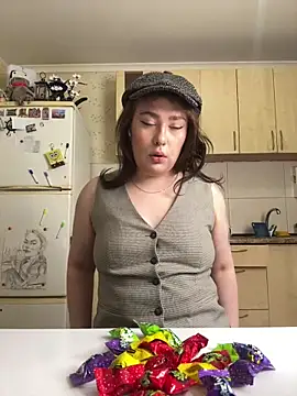 Golumm online show from 09-10-25, 09:04