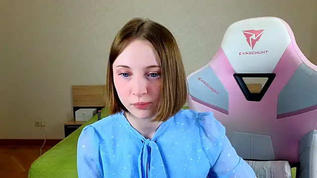 Cowell Adelina online show from 02-22-26, 09:30