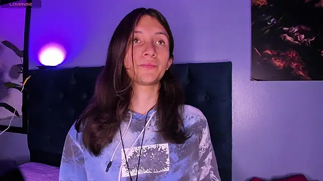 Feniix   online show from 10-03-25, 04:09