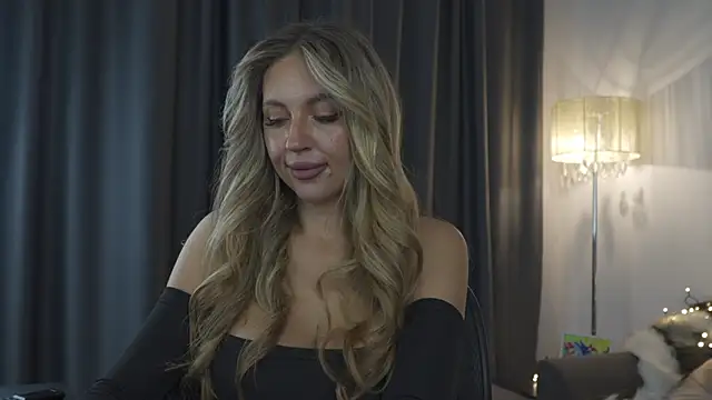 JoanneGG online show from 11-15-25, 01:47