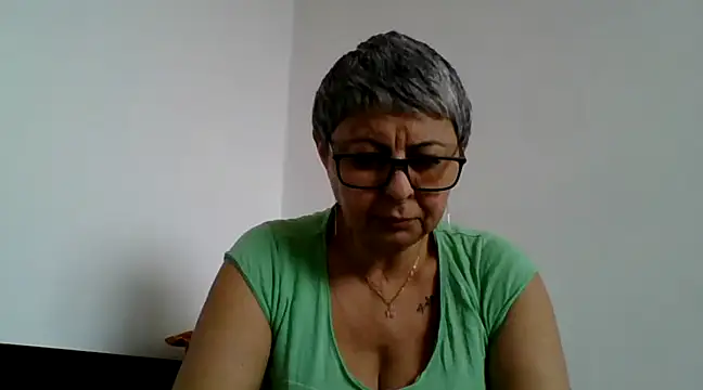 roseblak42 online show from 03-18-25, 09:31