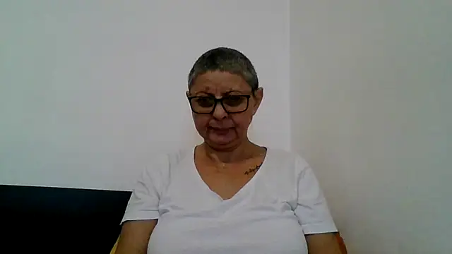 roseblak42 online show from 11-23-25, 07:19