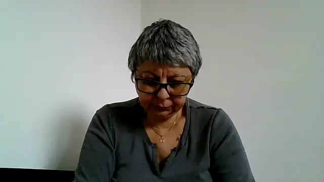 roseblak42 online show from 02-09-26, 10:30