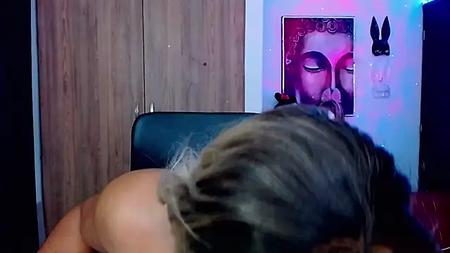 Amber bigcock22 online show from 09-22-25, 11:23
