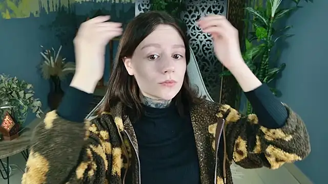 VeliraBraitberg online show from 11-01-25, 03:36