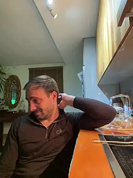 Adventurehotman online show from 01-24-25, 02:07