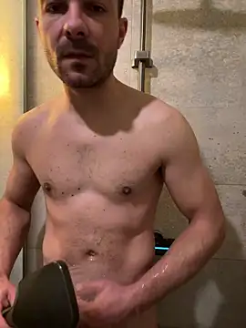 Adventurehotman online show from 02-11-25, 12:16