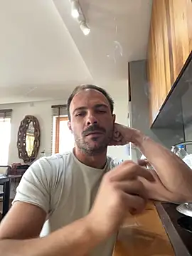 Adventurehotman online show from 09-17-25, 11:45