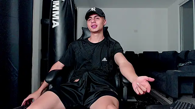 Stiven CL online show from 11-30-25, 12:25